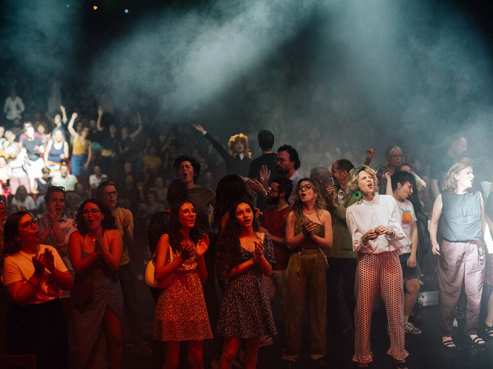 La Nuit Mylène. Tout est chaos ? Spectacle unique en son genre