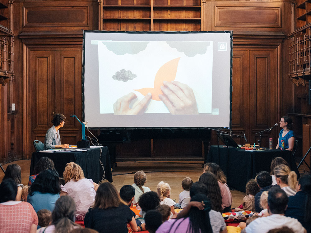 Lecture musicale et dessinée “Ule voyage du petit nuage” avec Charlotte des Ligneris et Coline Pierré